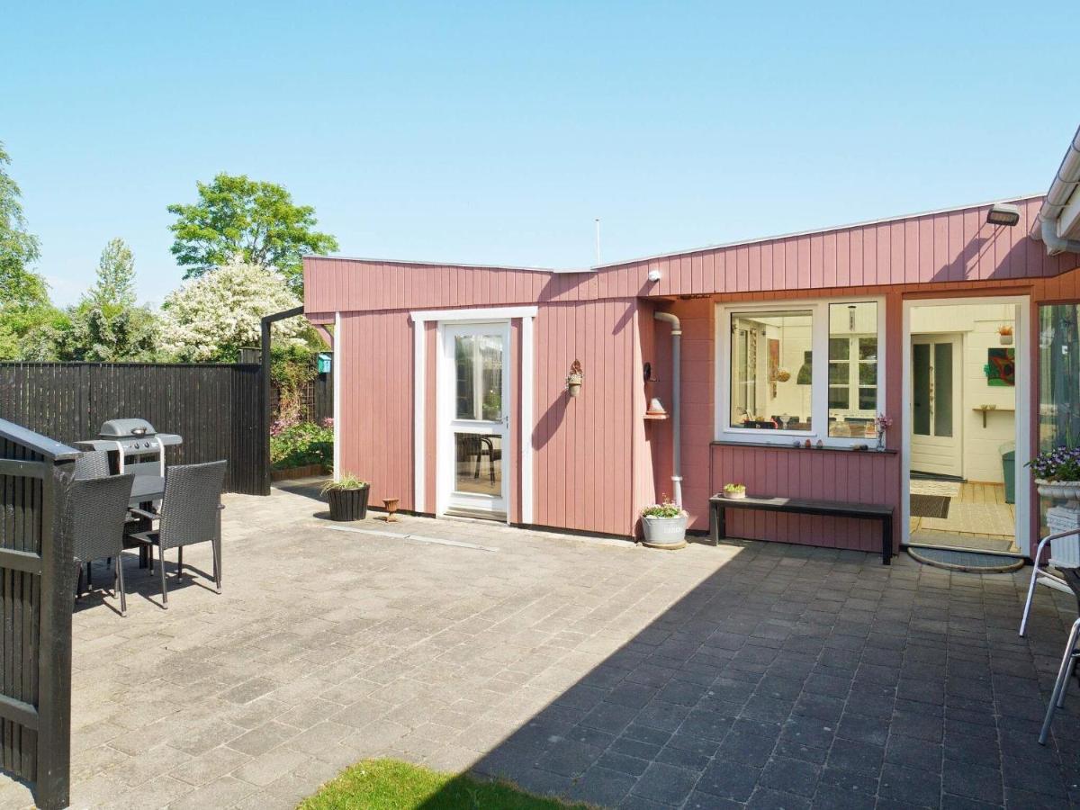 6 Person Holiday Home In Kors R 科瑟 外观 照片